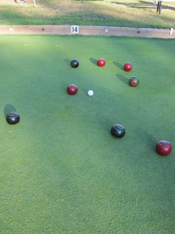 Score 1 point if closest to the Jack.